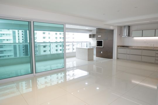 Apartamento à venda com 3 quartos, 166m² em Alto da Glória, Goiânia