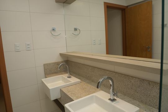 Apartamento à venda com 3 quartos, 166m² em Alto da Glória, Goiânia