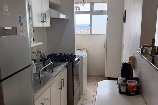 Cozinha e Área de Serviço de apartamento à venda com 2 quartos, 47m² em Vila Georgina, Campinas