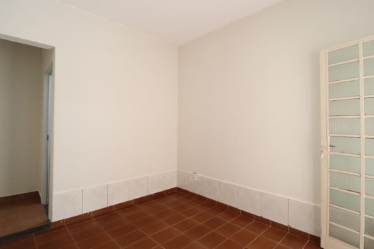 Sala de casa para alugar com 3 quartos, 89m² em Santa Mônica, Uberlândia