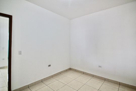 Quarto 1 de casa para alugar com 1 quarto, 70m² em Cidade Líder, São Paulo