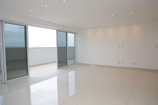 Apartamento para alugar com 3 quartos, 166m² em Alto da Glória, Goiânia