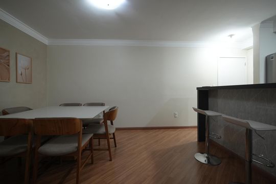 Sala de apartamento à venda com 3 quartos, 86m² em Vila Valparaíso, Santo André