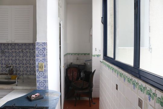 Cozinha e Área de Serviço de apartamento para alugar com 2 quartos, 95m² em Perdizes, São Paulo