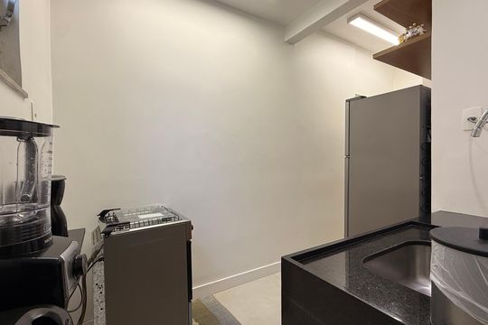 Cozinha de apartamento à venda com 2 quartos, 83m² em Leblon, Rio de Janeiro
