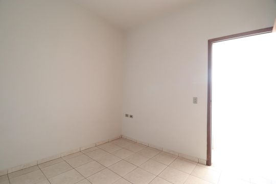 Quarto de casa para alugar com 1 quarto, 40m² em Tibery, Uberlândia
