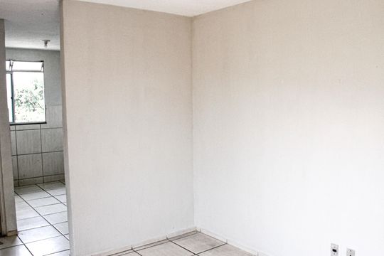 Sala de apartamento para alugar com 2 quartos, 61m² em Santa Cruz, Rio de Janeiro