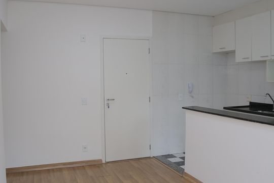 Sala de apartamento à venda com 2 quartos, 49m² em Vila Zefira, São Paulo