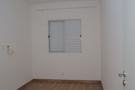 Quarto 1 de apartamento à venda com 2 quartos, 49m² em Vila Zefira, São Paulo