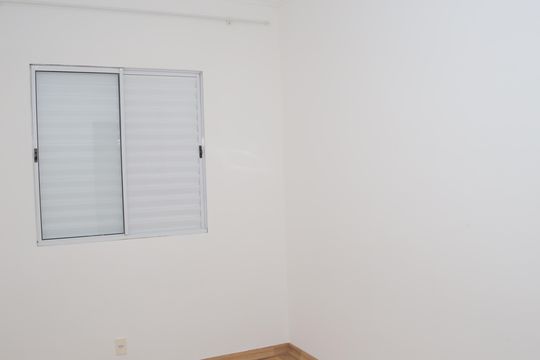 Quarto 1 de apartamento à venda com 2 quartos, 49m² em Vila Zefira, São Paulo
