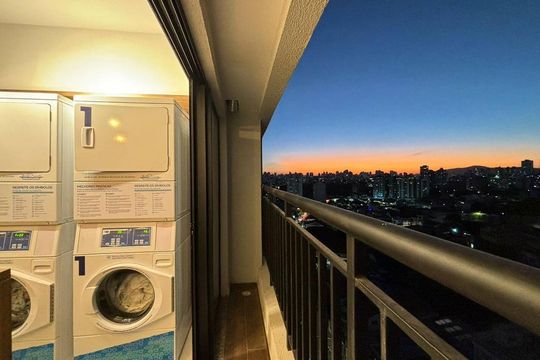 Área comum de kitnet/studio para alugar com 1 quarto, 27m² em Vila Dom Pedro II, São Paulo