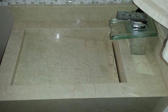 Banheiro de apartamento para alugar com 2 quartos, 50m² em Vila Homero Thon, Santo André