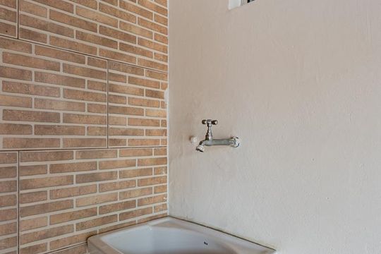 Tanque de casa para alugar com 1 quarto, 35m² em Jardim Maria Estela, São Paulo
