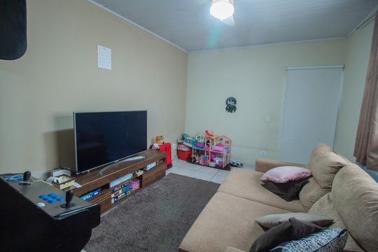 Casa à venda com 3 quartos, 144m² em Canindé, São Paulo
