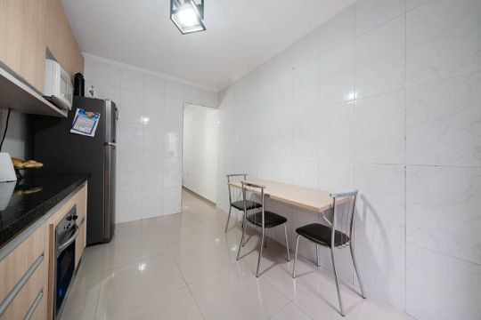 Cozinha e Área de Serviço de casa à venda com 3 quartos, 80m² em Vila Silvia, São Paulo