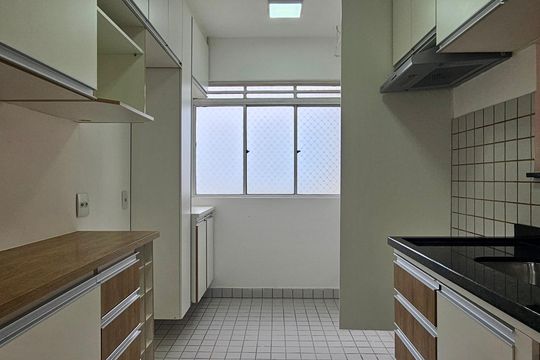 Cozinha de apartamento à venda com 3 quartos, 70m² em Parque das Flores, Campinas