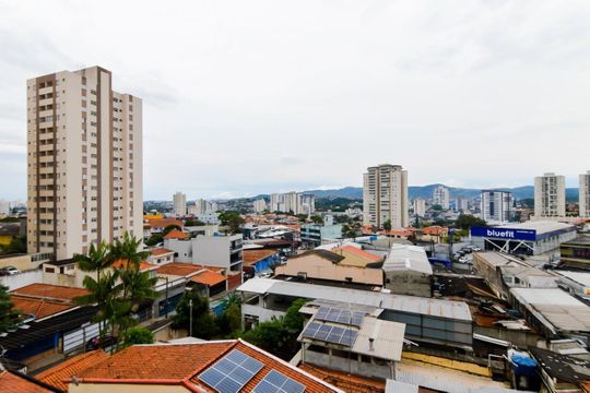 Vista da sala de apartamento à venda com 2 quartos, 37m² em Vila das Bandeiras, Guarulhos