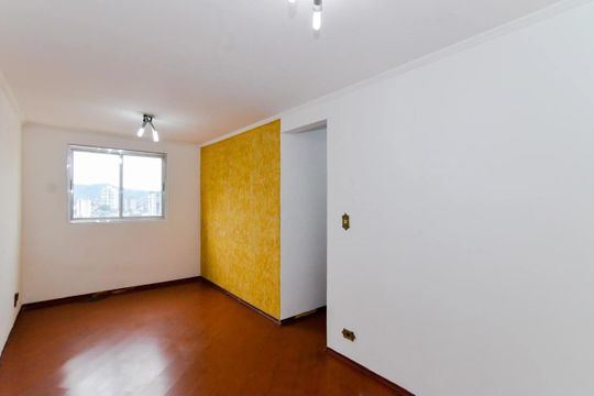 Apartamento à venda com 2 quartos, 37m² em Vila das Bandeiras, Guarulhos