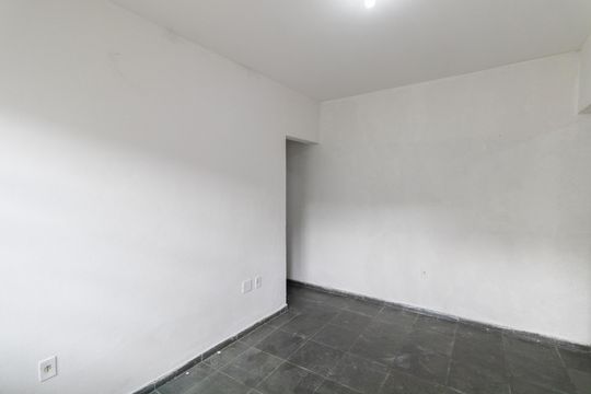 Sala de casa para alugar com 1 quarto, 35m² em Cidade Líder, São Paulo