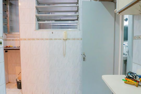 Cozinha de apartamento para alugar com 1 quarto, 43m² em Engenho Novo, Rio de Janeiro