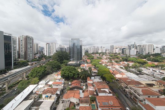 Varanda - Vista de kitnet/studio para alugar com 1 quarto, 24m² em Vila Cordeiro, São Paulo