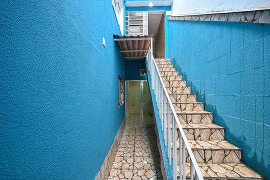Entrada de casa para alugar com 1 quarto, 45m² em Vila Progredior, São Paulo