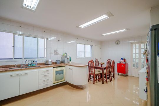Cozinha de casa à venda com 5 quartos, 415m² em Parque dos Principes, São Paulo
