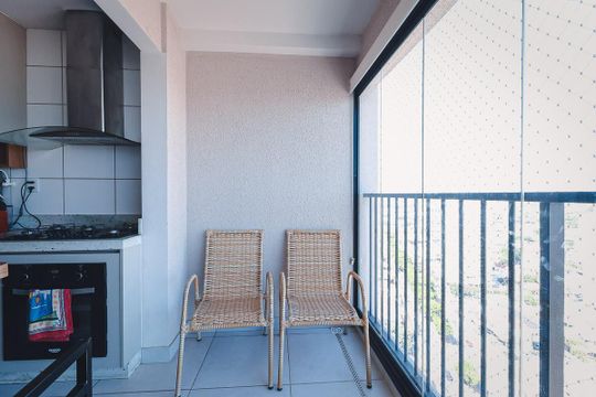 Varanda da Sala de apartamento à venda com 3 quartos, 83m² em Parque Amazonia, Goiânia