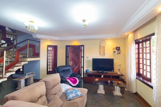 Casa à venda com 4 quartos, 327m² em Jardim Nossa Senhora do Carmo, São Paulo
