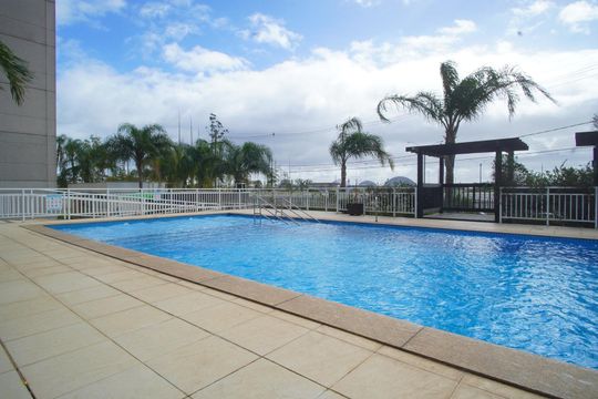 Área Comum - Piscina 1 de apartamento para alugar com 2 quartos, 70m² em Farrapos, Porto Alegre