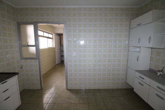 Cozinha de apartamento para alugar com 2 quartos, 69m² em Centro, São José dos Campos
