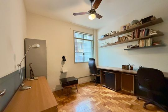 Apartamento à venda com 3 quartos, 90m² em Santa Lúcia, Belo Horizonte
