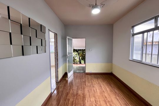 Casa para alugar com 2 quartos, 90m² em Curicica, Rio de Janeiro