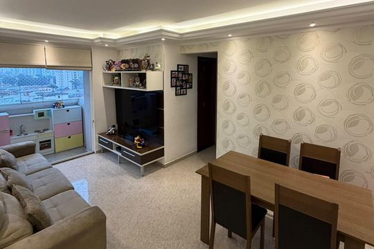 Apartamento à venda com 2 quartos, 62m² em Vila Bertioga, São Paulo