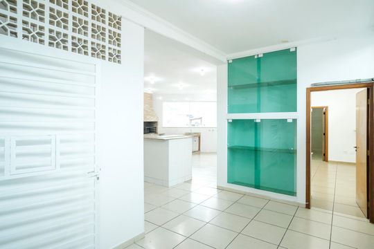 Casa para alugar com 3 quartos, 200m² em Nova Gerti, São Caetano do Sul