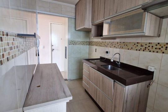 Cozinha de apartamento à venda com 3 quartos, 63m² em Vila Moreira, São Paulo