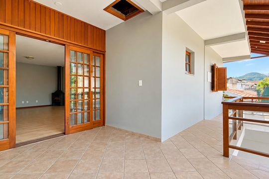 Varanda da Sala de casa para alugar com 4 quartos, 371m² em São Jorge, Novo Hamburgo
