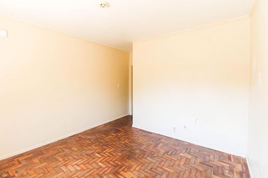 Quarto de apartamento à venda com 1 quarto, 40m² em Marechal Rondon, Canoas