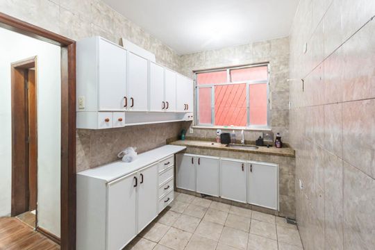 Cozinha de apartamento para alugar com 2 quartos, 60m² em Rio Comprido, Rio de Janeiro