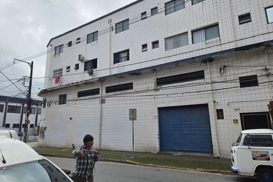 Fachada de kitnet/studio para alugar com 1 quarto, 33m² em Cidade Ocian, Praia Grande