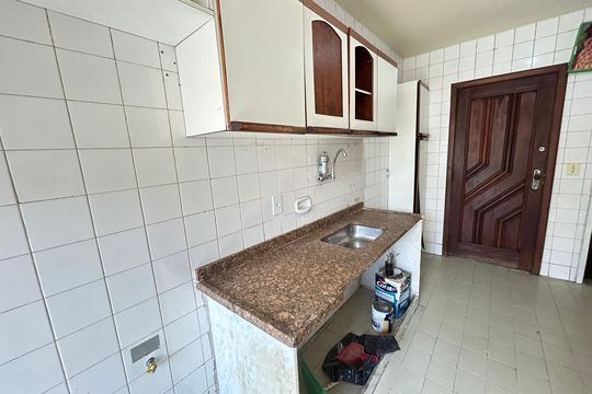 Cozinha de apartamento para alugar com 2 quartos, 80m² em Vila Valqueire, Rio de Janeiro