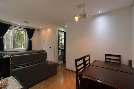 Apartamento à venda com 2 quartos, 49m² em Cidade São Jorge, Santo André