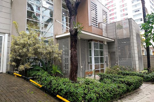 Fachada de apartamento para alugar com 2 quartos, 78m² em Bela Vista, São Paulo