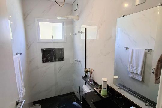 Banheiro Social de casa de condomínio para alugar com 3 quartos, 130m² em Betel, Paulínia