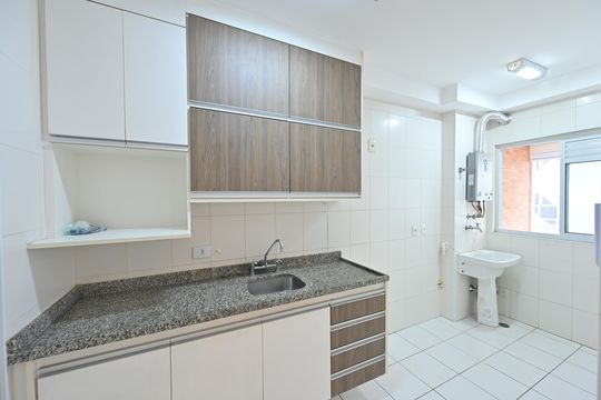 Cozinha de apartamento para alugar com 2 quartos, 64m² em Vila da Saúde, São Paulo