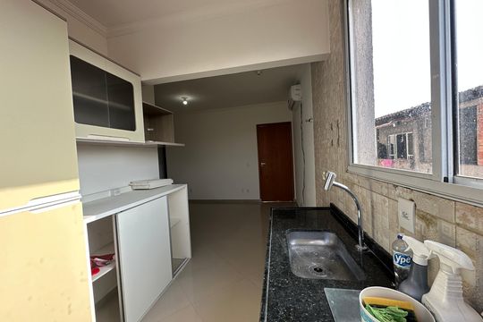 Cozinha de casa para alugar com 2 quartos, 50m² em Vila Boa Vista, Barueri