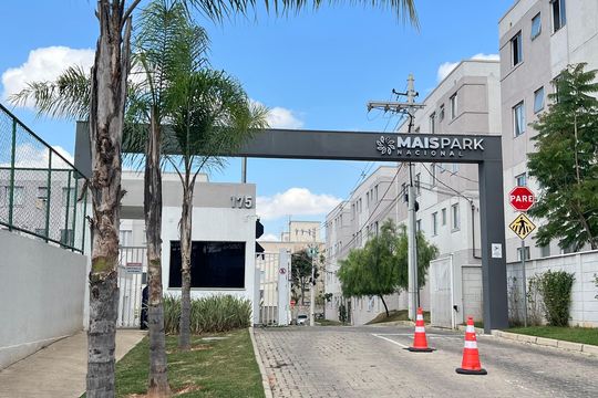 Fachada de apartamento para alugar com 2 quartos, 42m² em Bom Jesus, Contagem