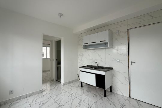 Apartamento para alugar com 2 quartos, 35m² em Vila Sul Americana, Carapicuíba