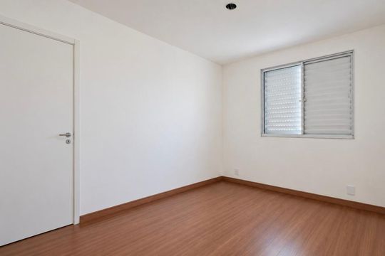 Quarto 2 de apartamento para alugar com 2 quartos, 50m² em Vila Santa Alice, Duque de Caxias