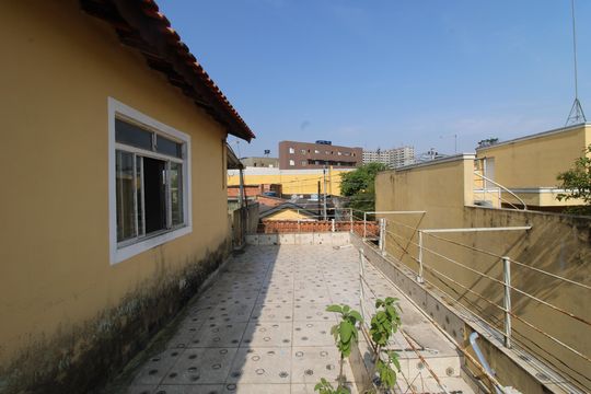 Varanda de casa para alugar com 1 quarto, 60m² em Guaianases, São Paulo